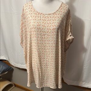 Short sleeved blouse